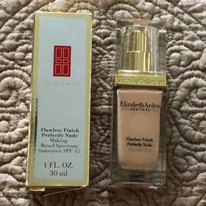 Elizabeth Arden Flawless Finish Foundation